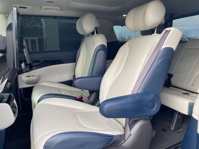 2025 Kia Carnival SX Prestige