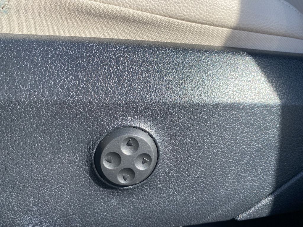 2024 Mercedes-Benz GLC 4MATIC® SUV