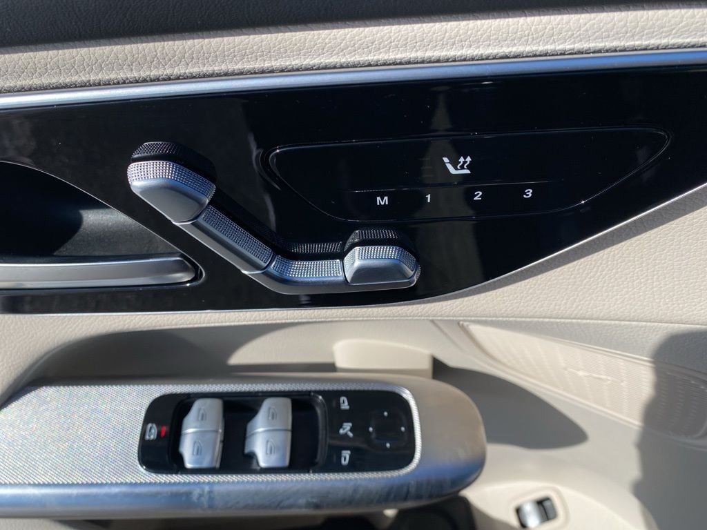 2024 Mercedes-Benz GLC 4MATIC® SUV