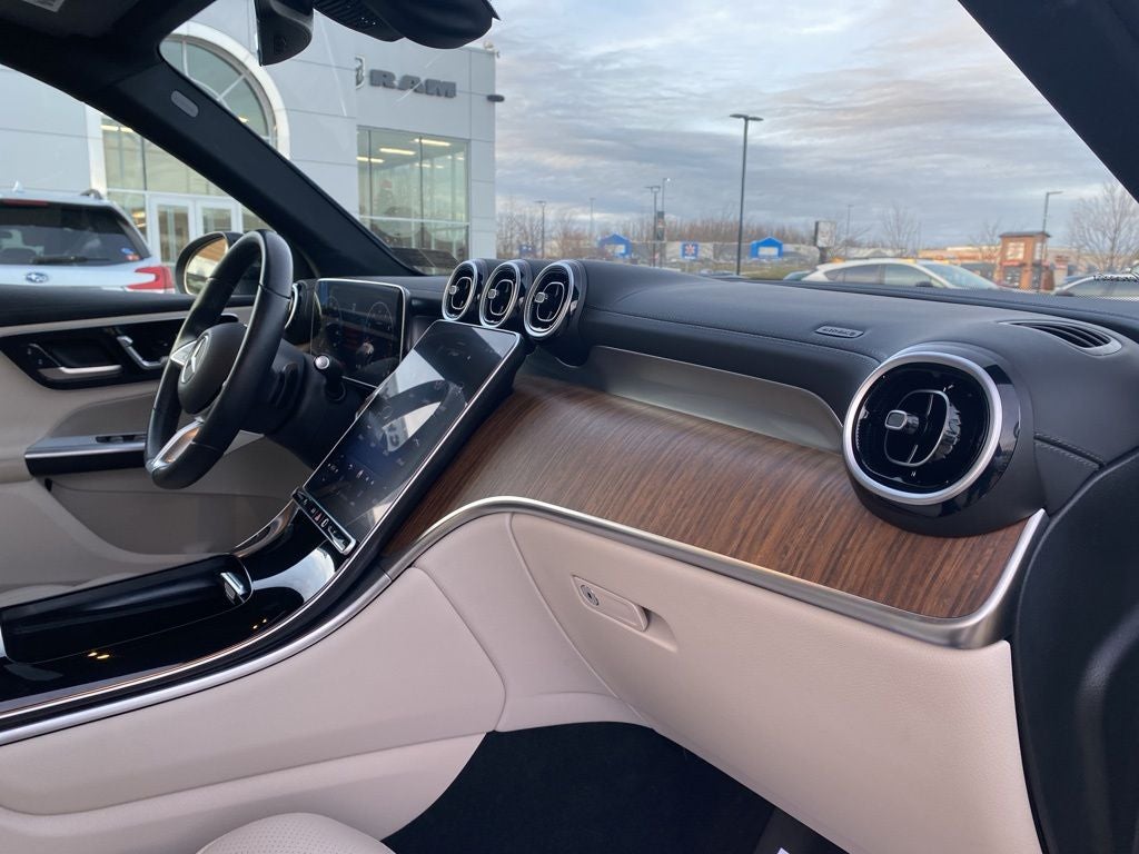 2024 Mercedes-Benz GLC 4MATIC® SUV