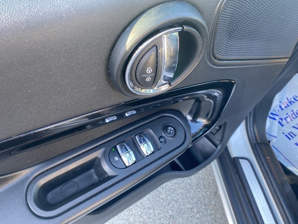 2022 MINI Cooper Countryman ALL4 Signature ALL4