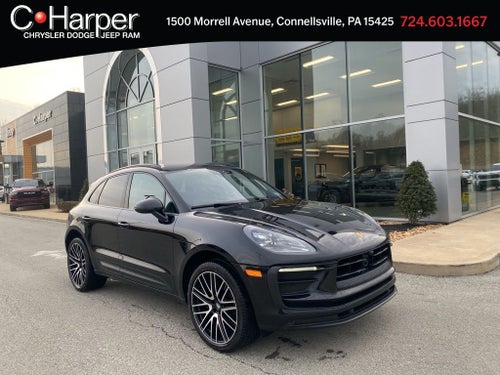 2022 Porsche Macan Base