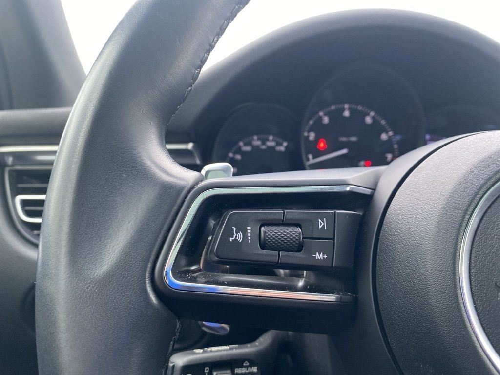 2022 Porsche Macan Base