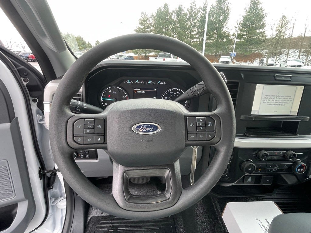 2026 Ford F-350SD XL DRW