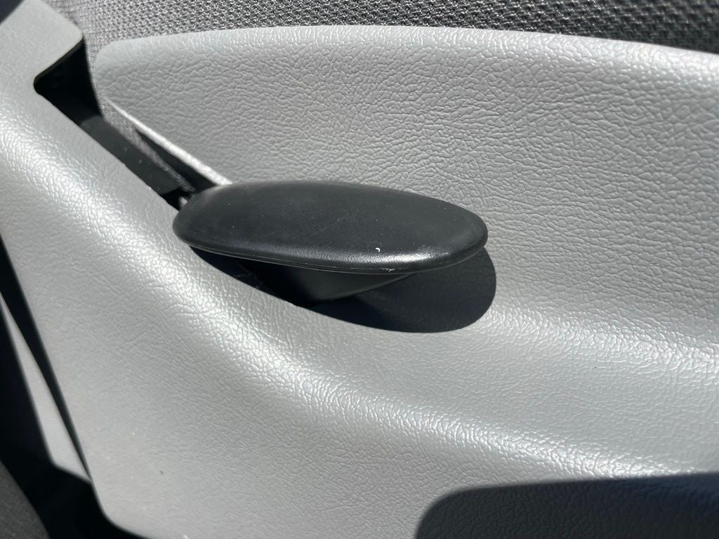 2026 Ford E-350SD Base Cutaway