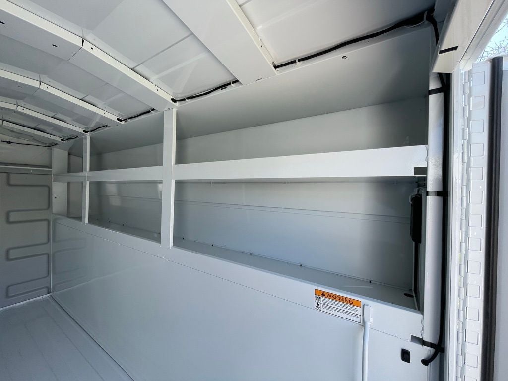 2026 Ford E-350SD Base Cutaway