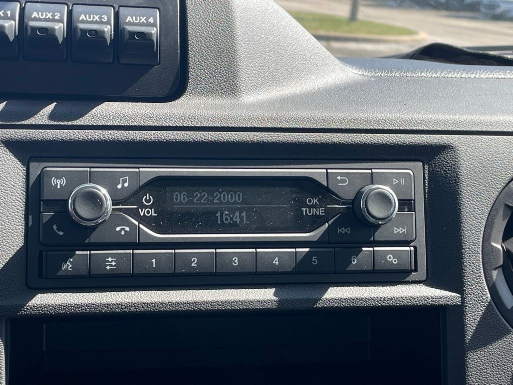 2026 Ford E-350SD Base Cutaway