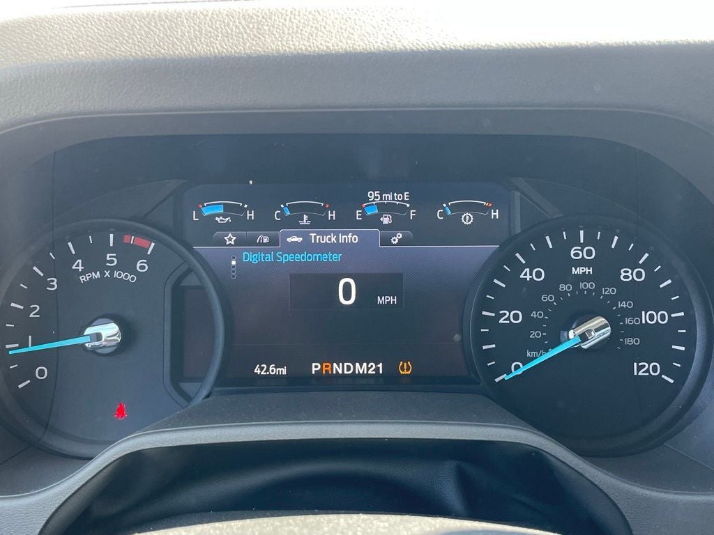 2026 Ford E-350SD Base Cutaway