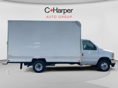 2027 Ford E-450SD Base