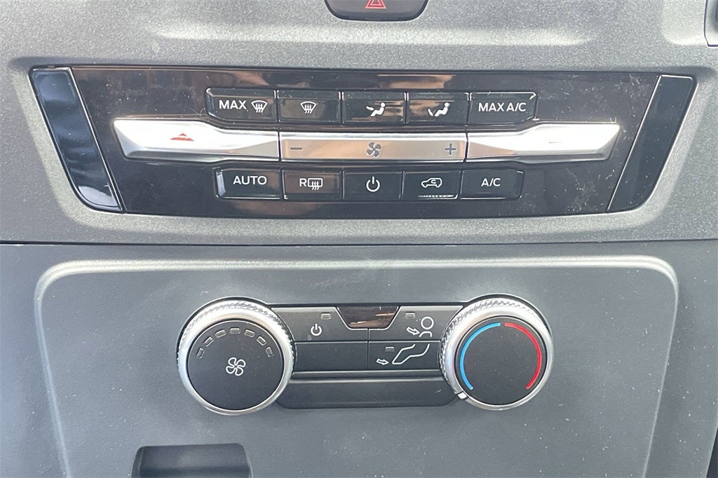 2025 Ford Utility Police Interceptor Base