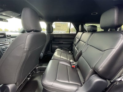 2025 Ford Utility Police Interceptor Base