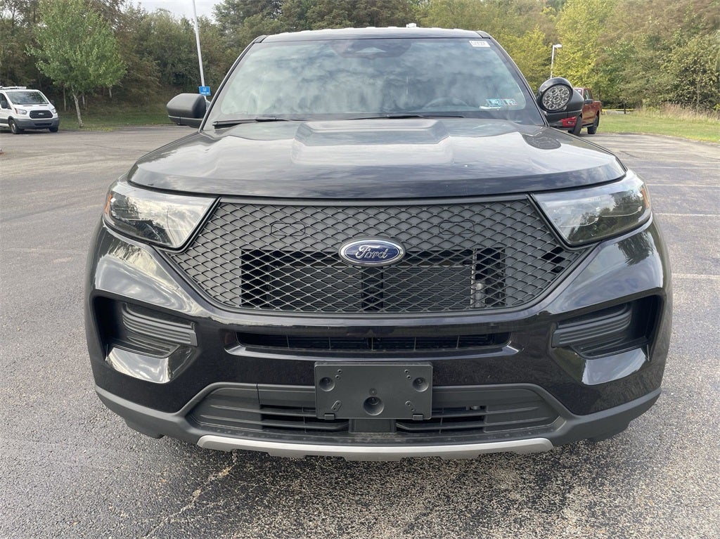 2025 Ford Utility Police Interceptor Base