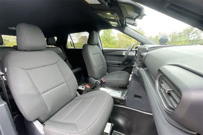 2025 Ford Utility Police Interceptor Base