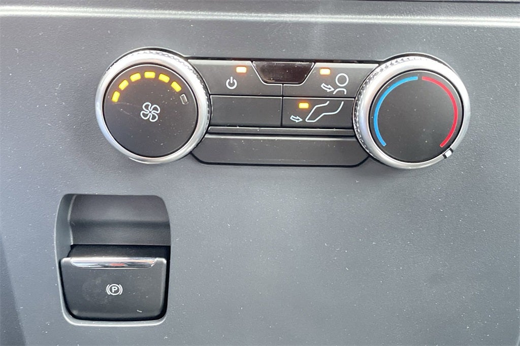 2025 Ford Utility Police Interceptor Base