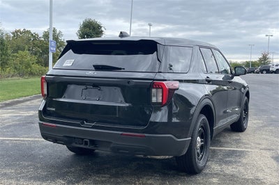 2025 Ford Utility Police Interceptor Base