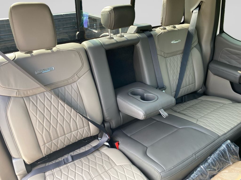 2026 Ford F-350SD Platinum DRW