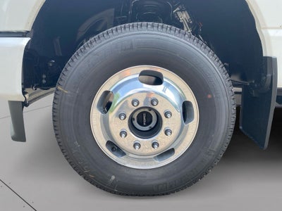 2026 Ford F-350SD Platinum DRW