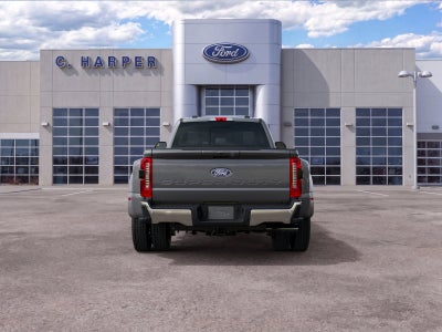 2027 Ford F-450SD Lariat DRW