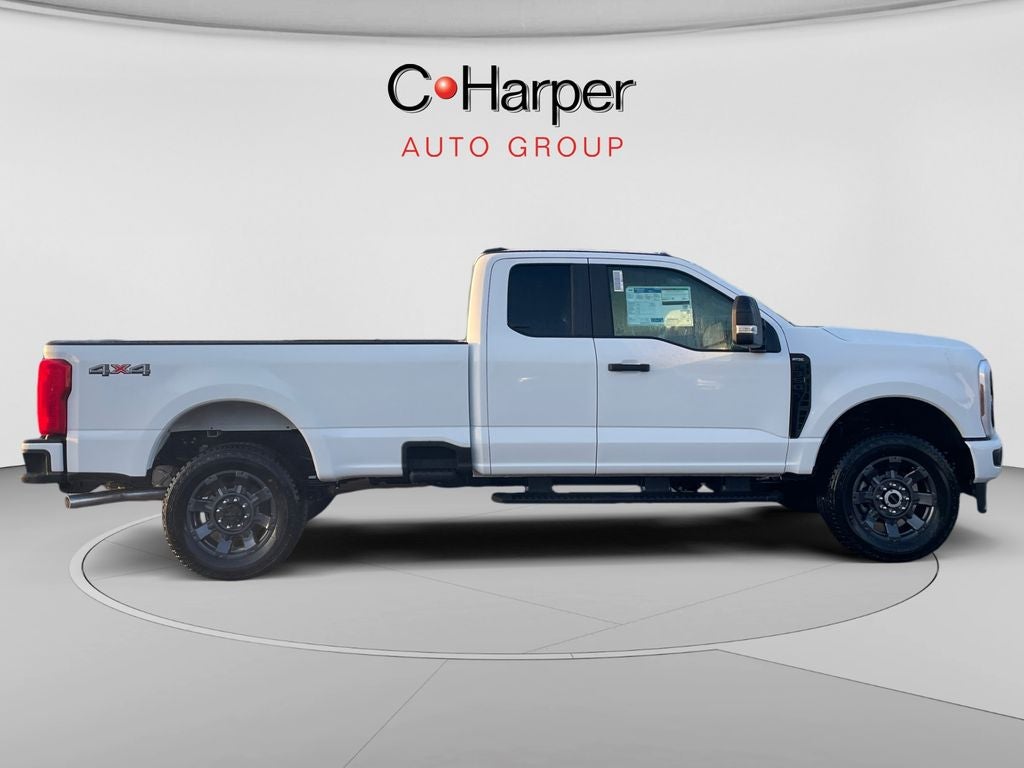 2027 Ford F-350SD XL