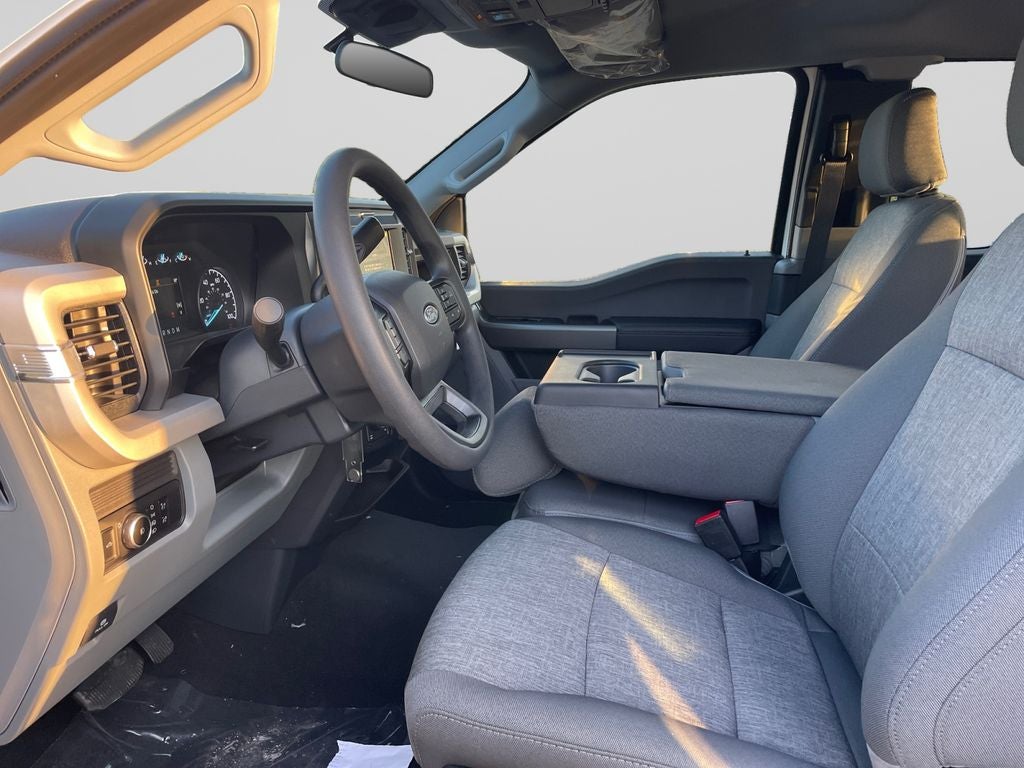 2027 Ford F-350SD XL