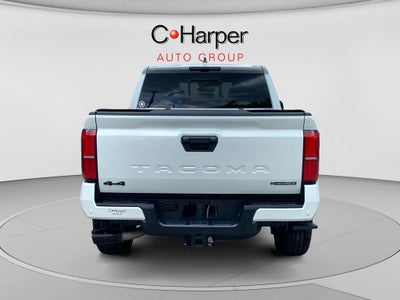 2025 Toyota Tacoma Hybrid TRD Sport
