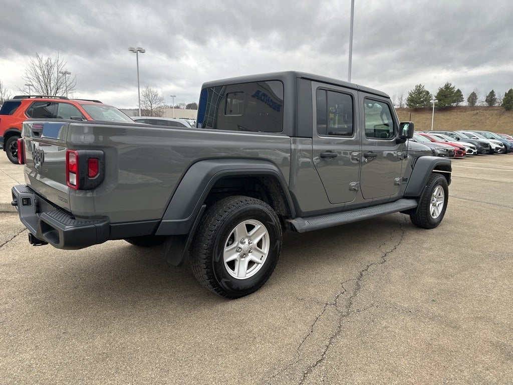 2020 Jeep Gladiator Sport
