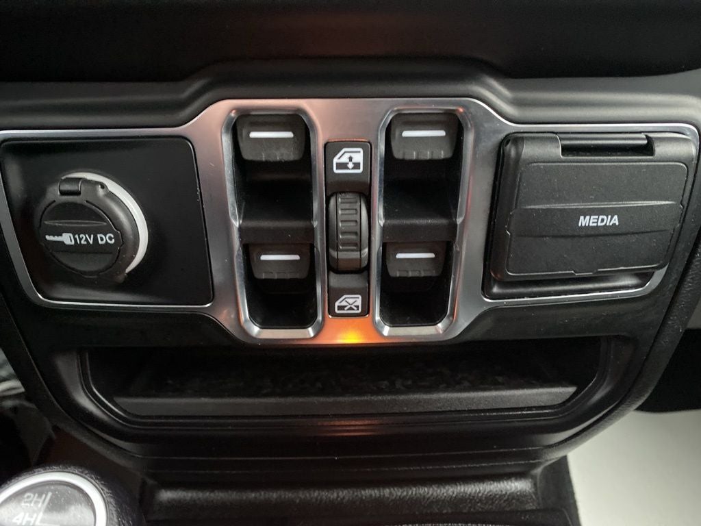 2020 Jeep Gladiator Sport