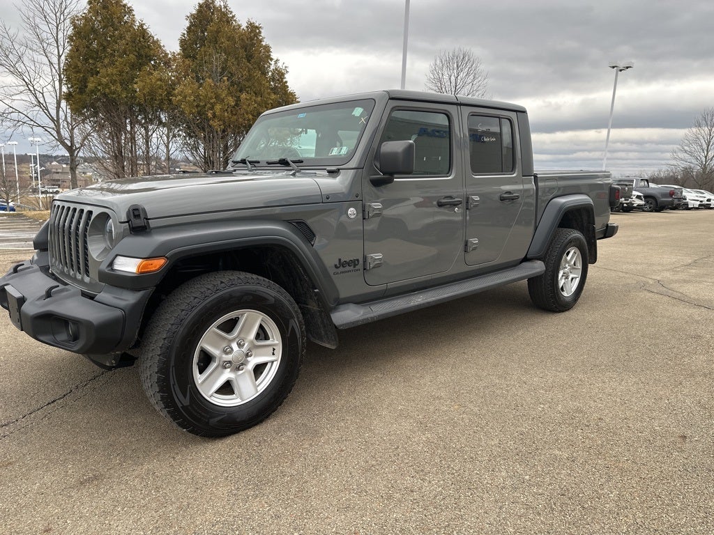 2020 Jeep Gladiator Sport