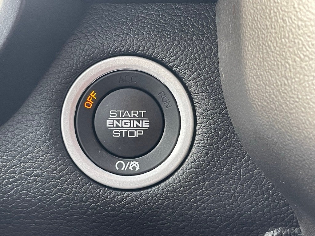 2022 RAM 1500 Big Horn/Lone Star NIGHT EDITION