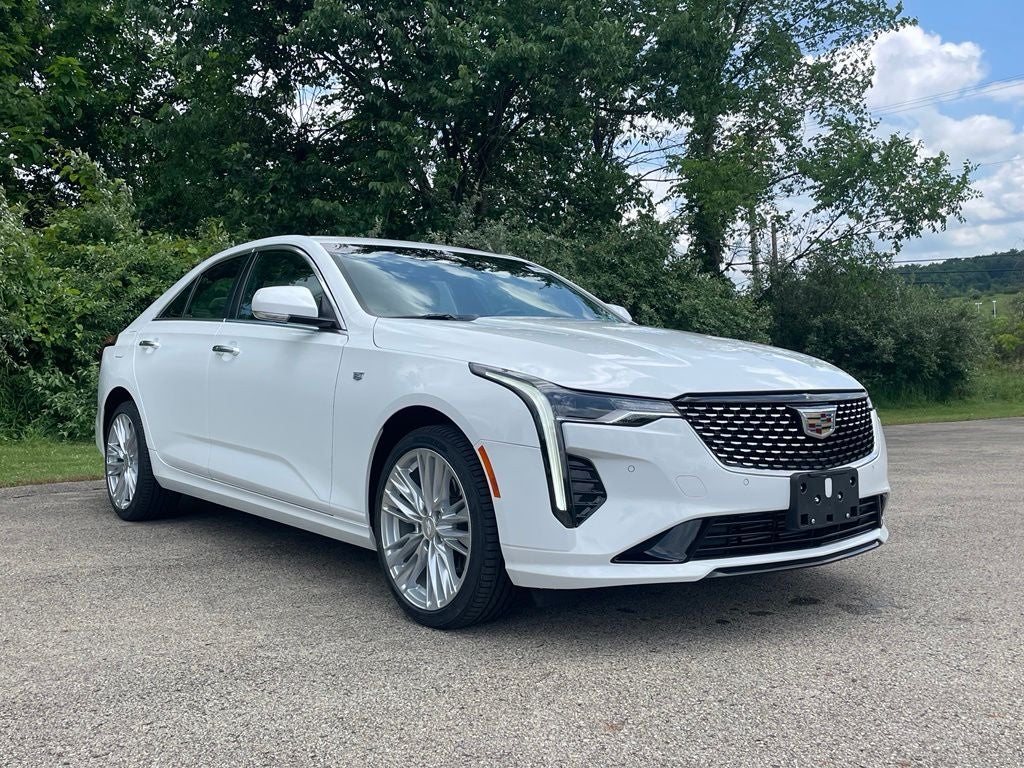 2023 Cadillac CT4 Premium Luxury