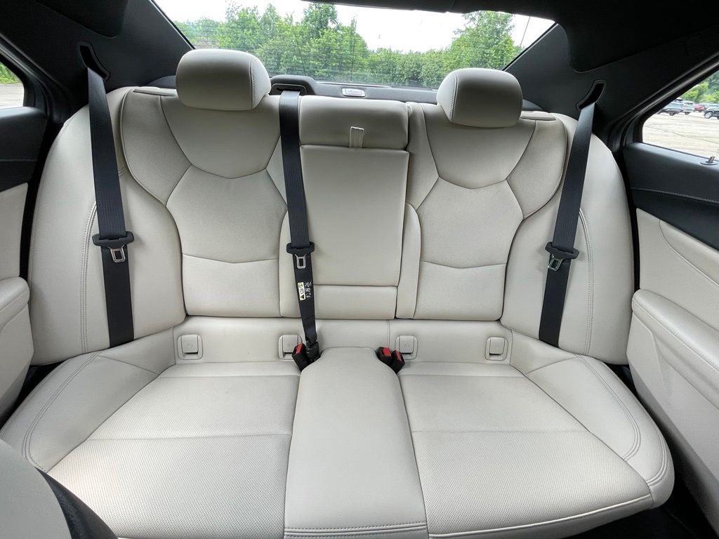 2023 Cadillac CT4 Premium Luxury