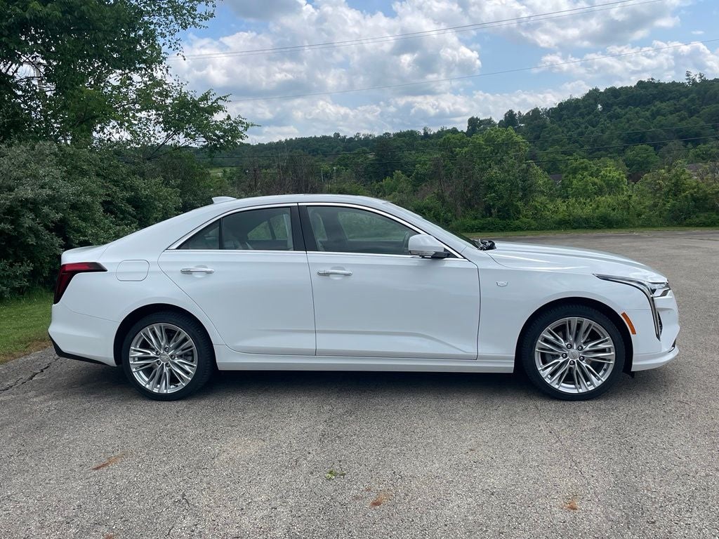 2023 Cadillac CT4 Premium Luxury