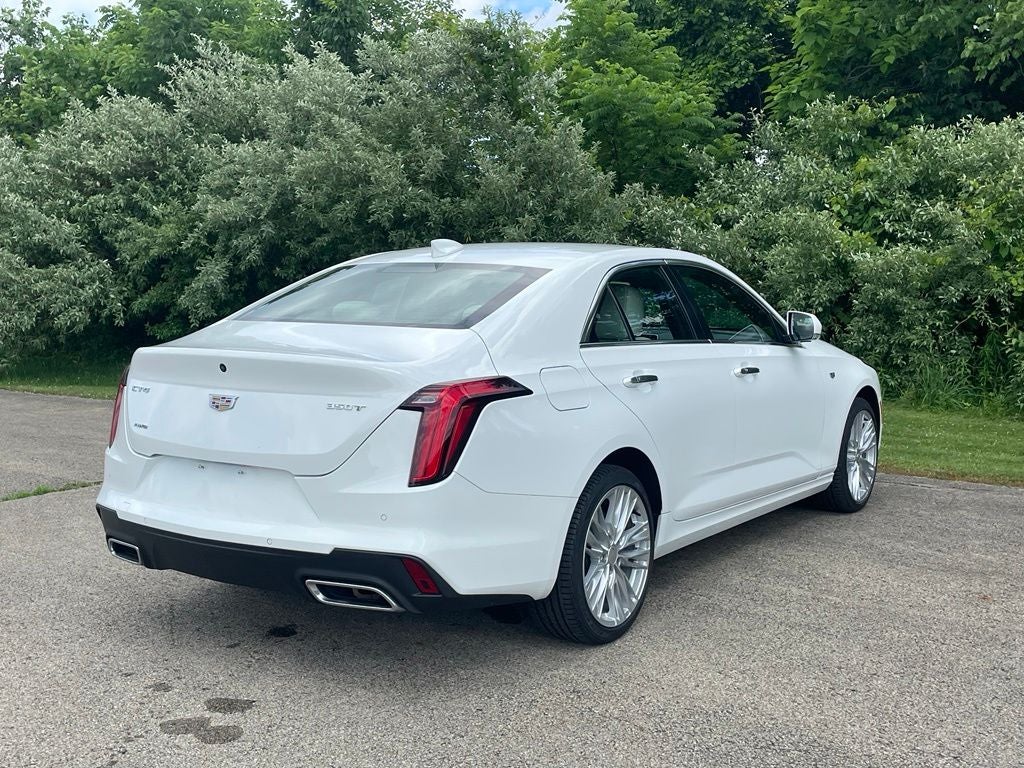 2023 Cadillac CT4 Premium Luxury