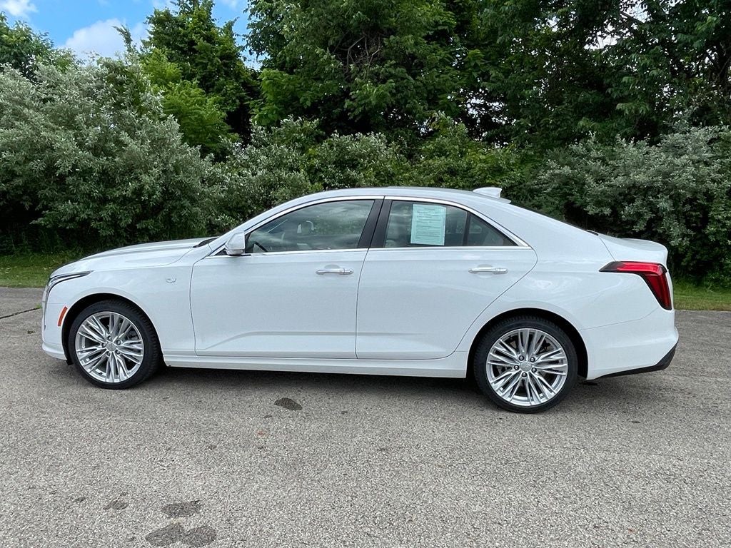 2023 Cadillac CT4 Premium Luxury