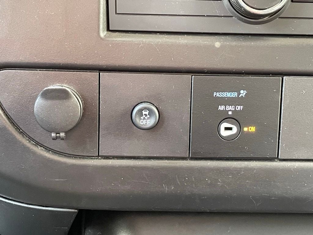 2024 Chevrolet Express 2500 Work Van Cargo