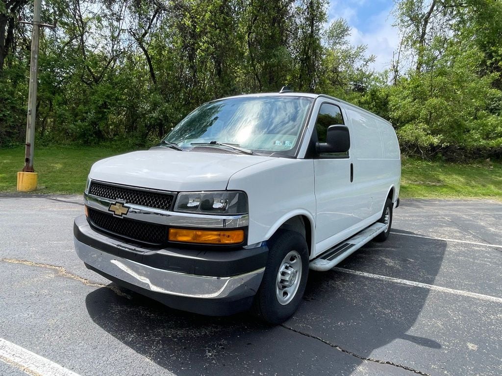 2024 Chevrolet Express 2500 Work Van Cargo