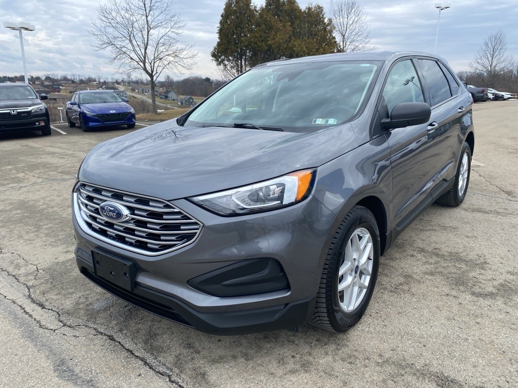 2022 Ford Edge SE