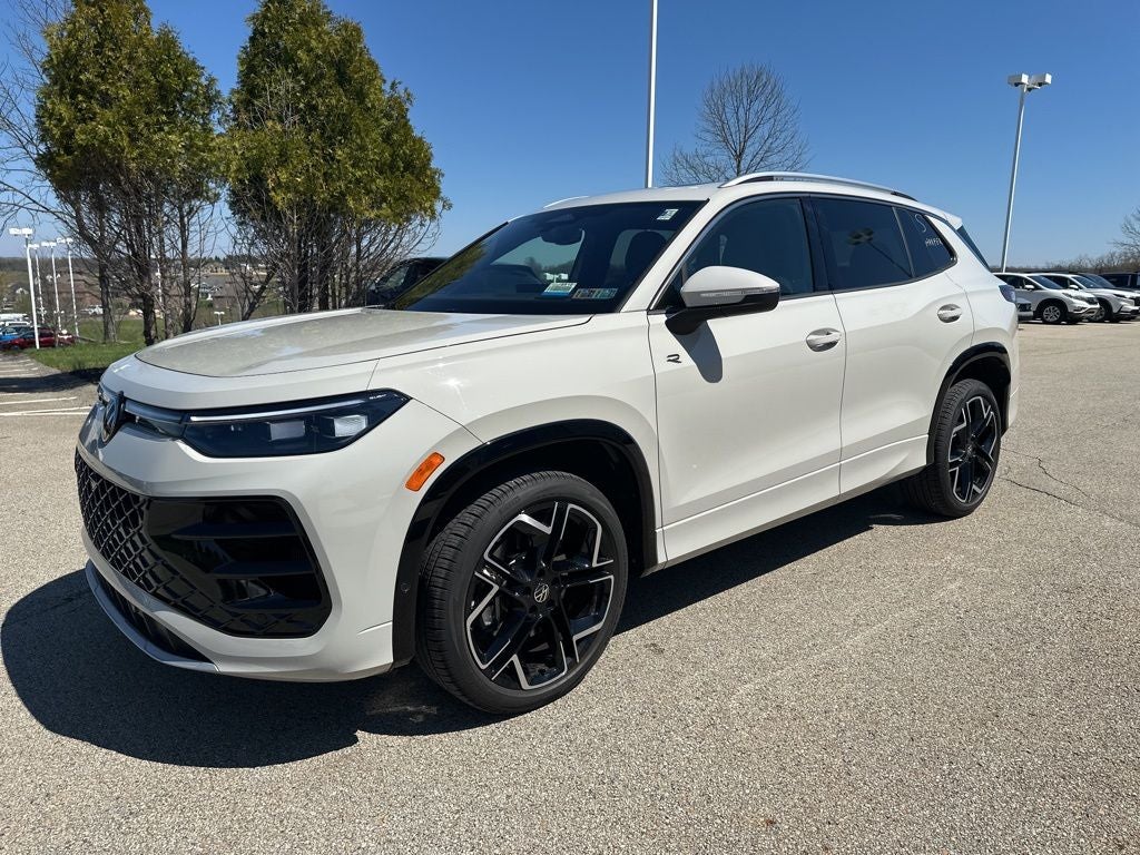 2026 Volkswagen Tiguan 2.0T SEL R-Line Turbo