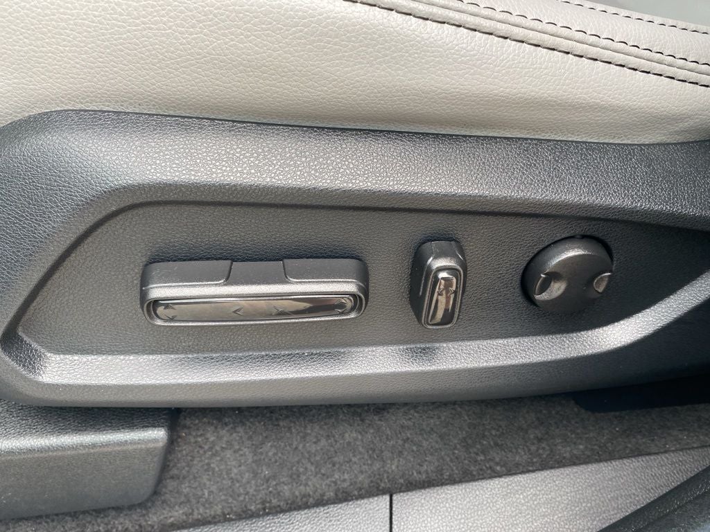 2024 Honda Pilot EX-L 8 Passenger