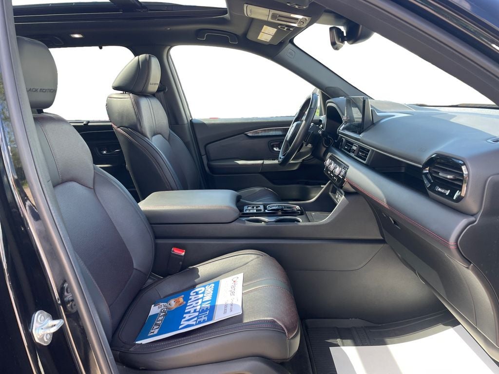 2025 Honda Pilot Black Edition
