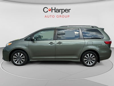 2020 Toyota Sienna LE 7 Passenger
