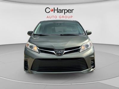 2020 Toyota Sienna LE 7 Passenger