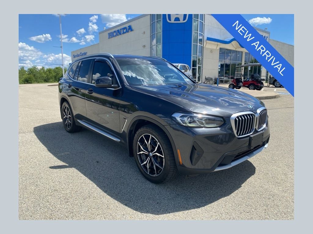 2022 BMW X3 xDrive30i's photo
