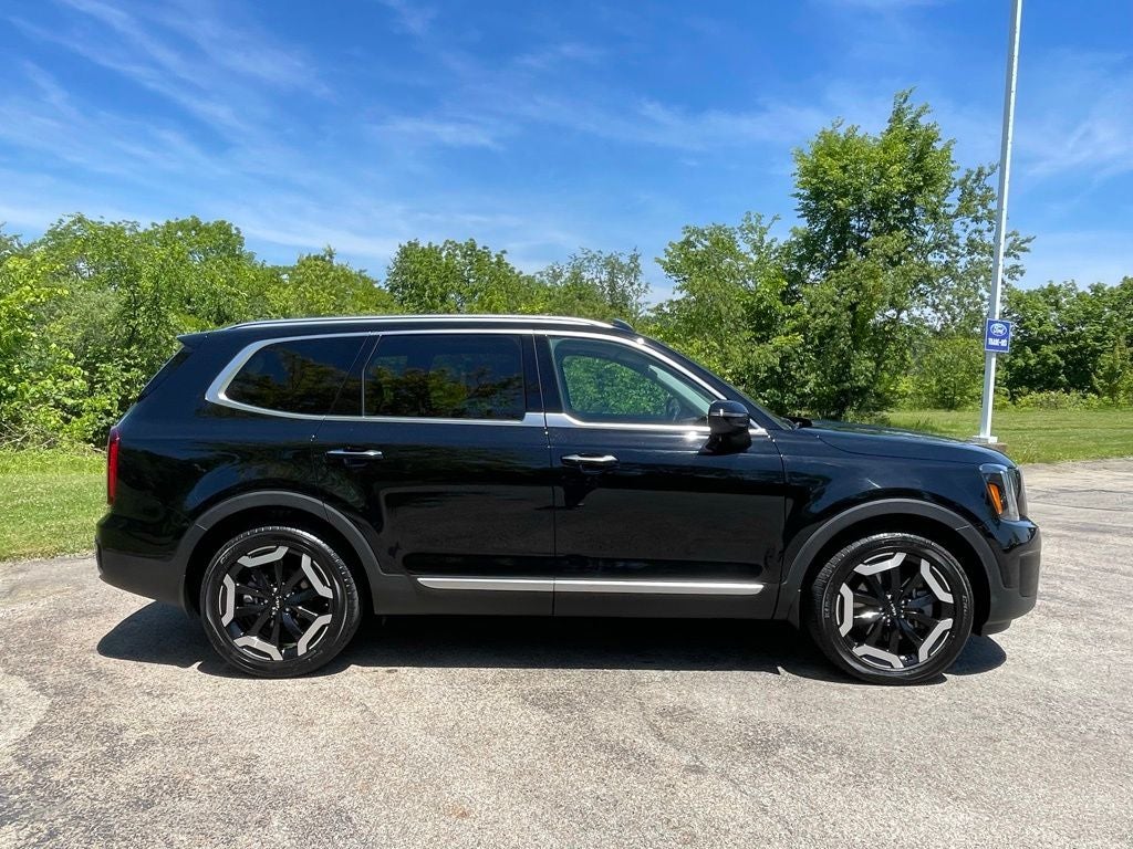 2023 Kia Telluride S
