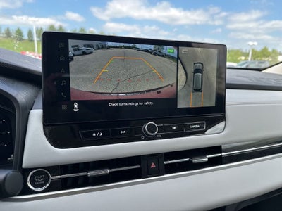 2025 Mitsubishi Outlander Base