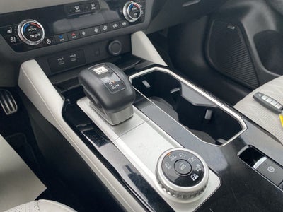 2025 Mitsubishi Outlander SEL