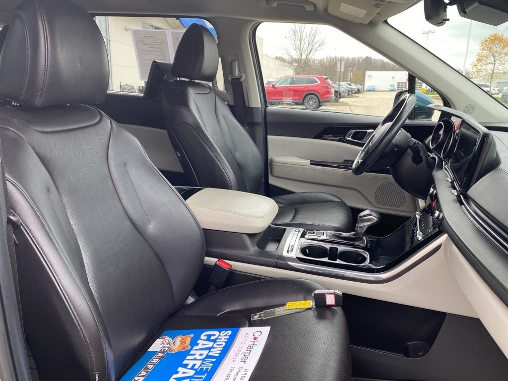 2022 Kia Carnival SX