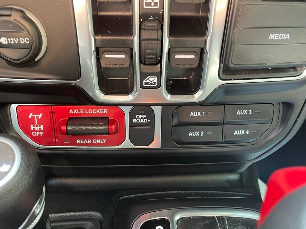 2025 Jeep Wrangler 4-Door Willys 4x4