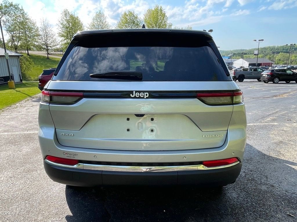 2024 Jeep Grand Cherokee Laredo X 4x4