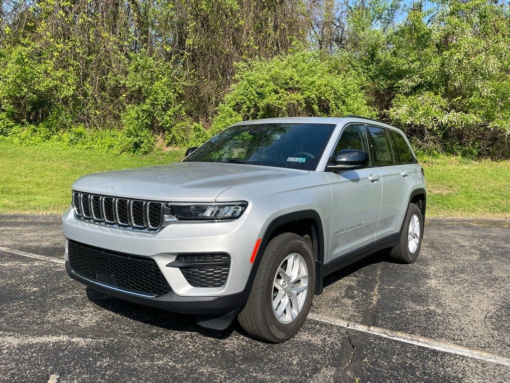 2024 Jeep Grand Cherokee Laredo X 4x4
